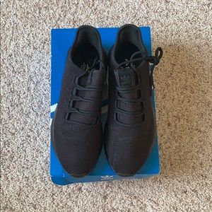 NEW WITH TAGS AND BOX Adidas Tubular Shadows